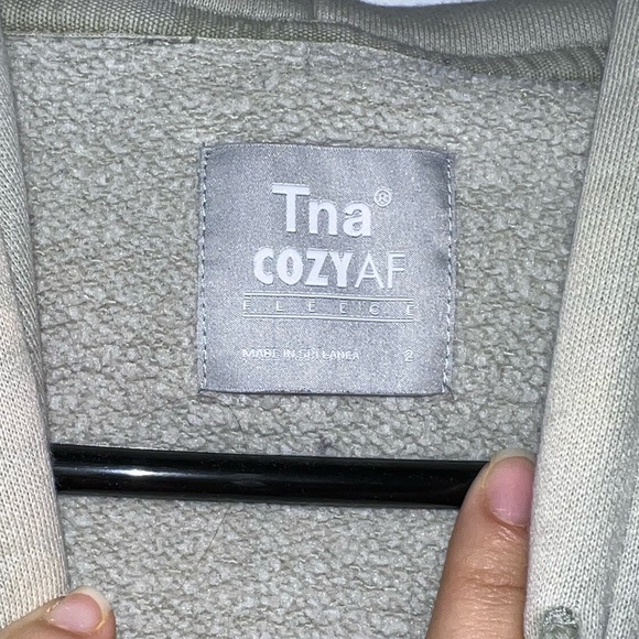 TNA Cozy AF Boyfriend Hoodie - Picture 4 of 5